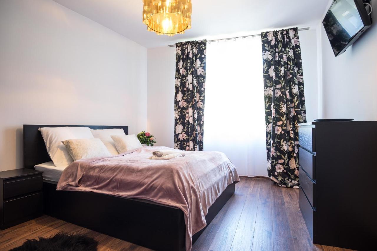 Prestige Apartamenty Krupowki 16 Zakopane Dış mekan fotoğraf